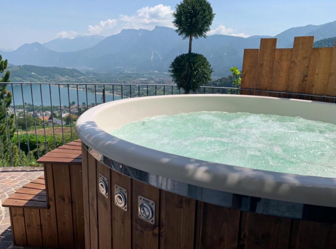 Alpinlake Lodge & Wellness Bosentino المظهر الخارجي الصورة